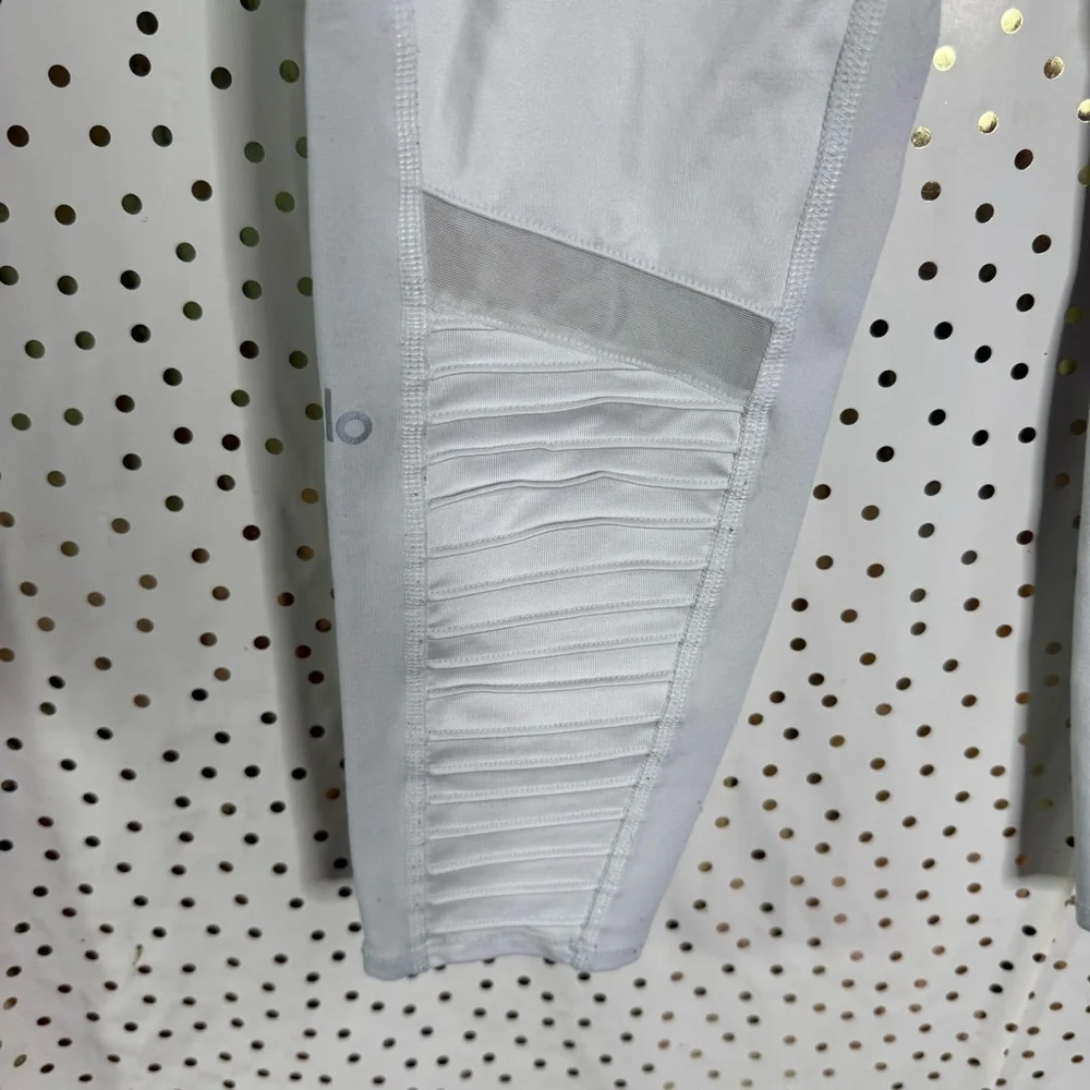 ALO Yoga White High-Waisted Leggings